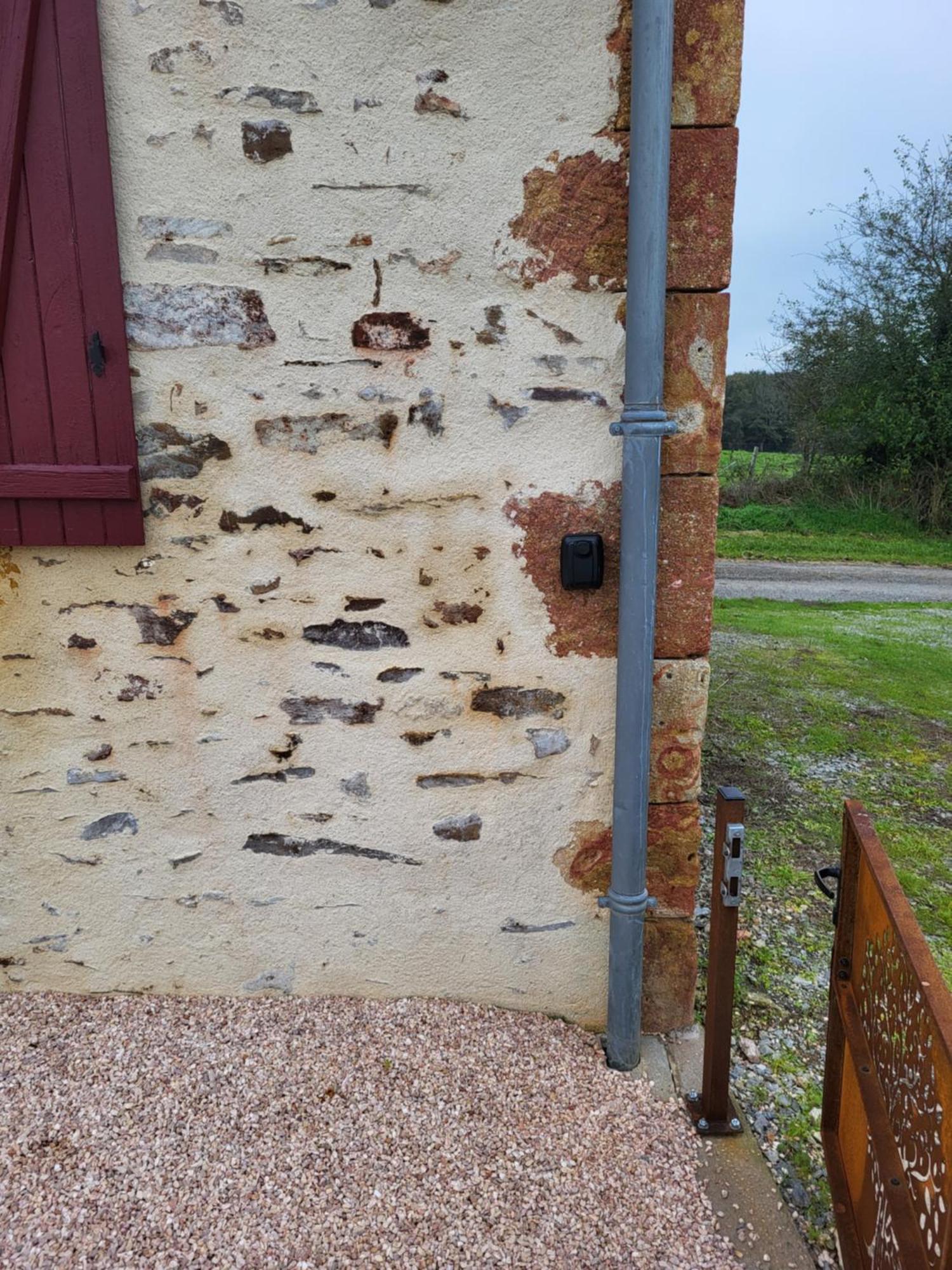 Gite Au Centre De La France Vesdun Luaran gambar